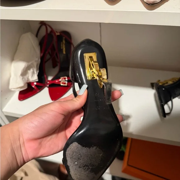 Saint Laurent Glossy Black Heels - Picture 5 of 5